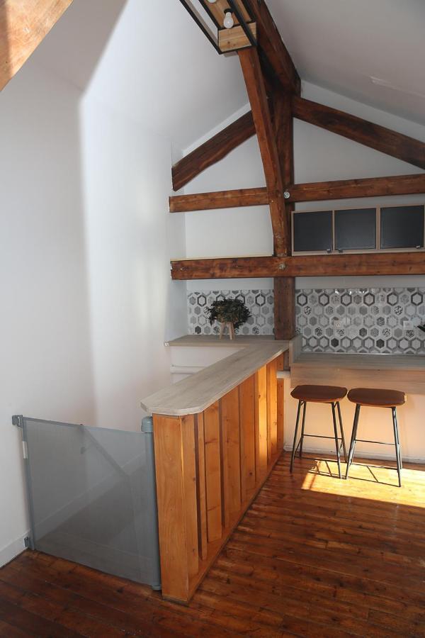 Croix Blanche - Le Logis Appartement Tournan-en-Brie Buitenkant foto