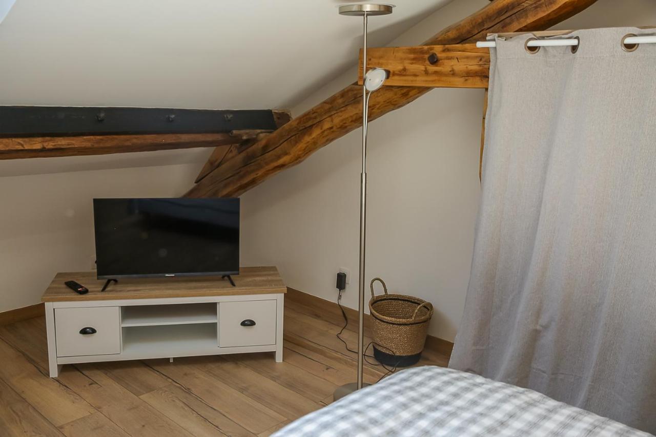 Croix Blanche - Le Logis Appartement Tournan-en-Brie Buitenkant foto